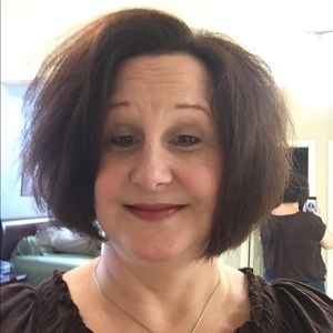 Meet your Posher, Marie